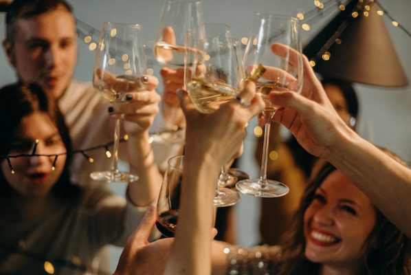 Festas de final de ano: dicas para cuidar da sua saúde nesse período.